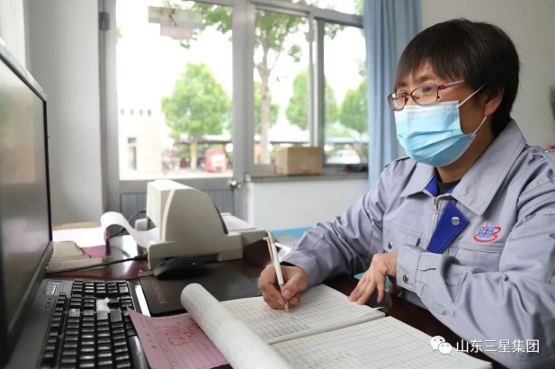 【致敬最美勞動者】因?yàn)闊釔?，所以?jiān)守——記玉米產(chǎn)業(yè)初加工事業(yè)部儲運(yùn)科陳松松