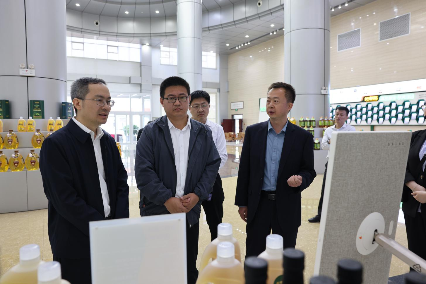 博興縣副縣長孫家波一行來山東三星集團(tuán)調(diào)研