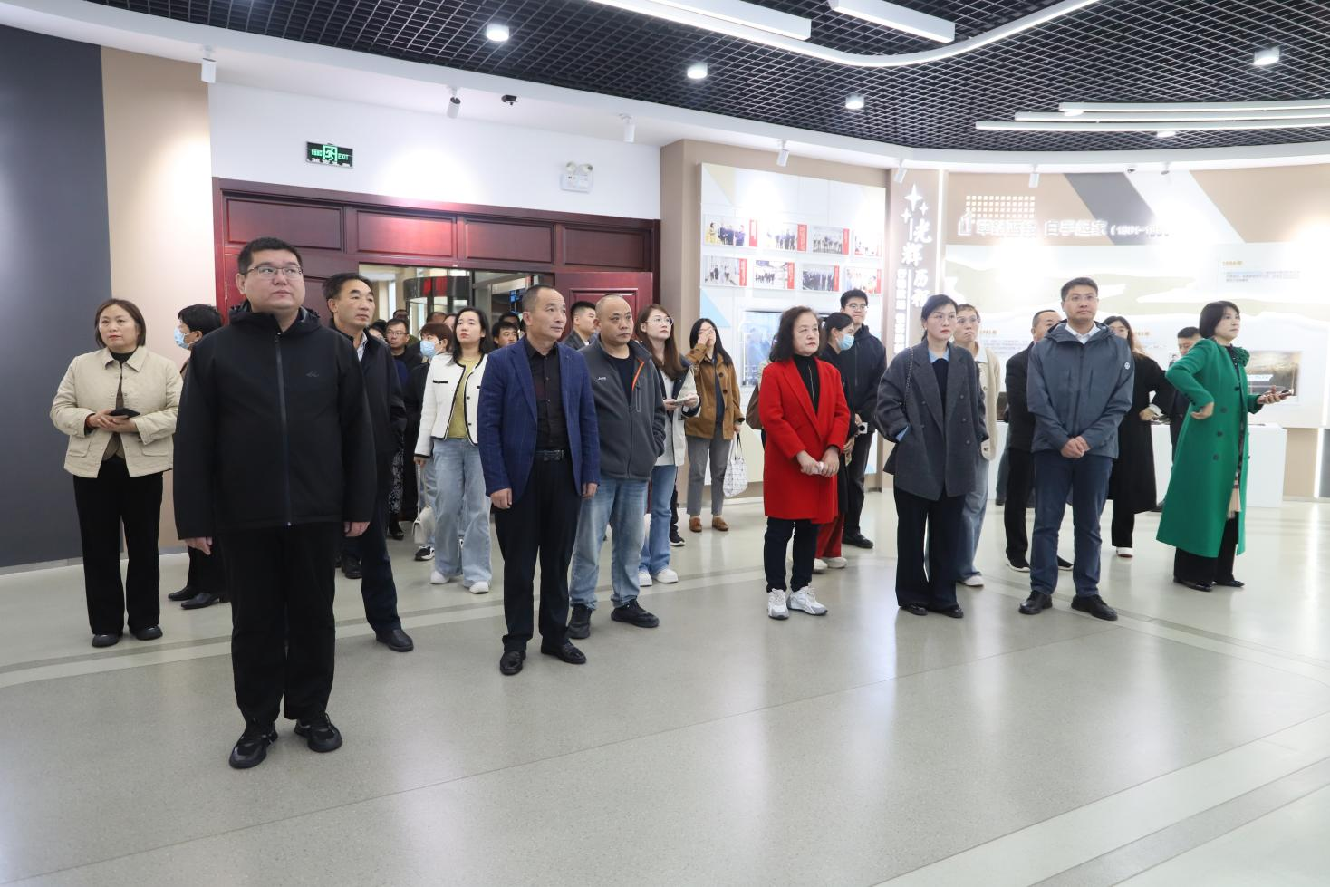 東營市墾利區(qū)“兩新”黨組織創(chuàng)優(yōu)示范培訓(xùn)班來山東三星集團(tuán)參觀交流